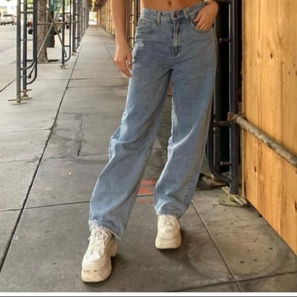 Levi s Jeans Vtg 9s Levis 570 Baggy Fit Medium Light Wash